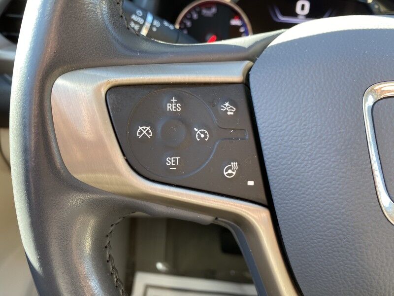 2021 GMC Acadia Denali Bristol  PA