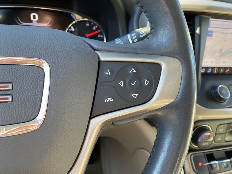 2021 GMC Acadia Denali Bristol  PA