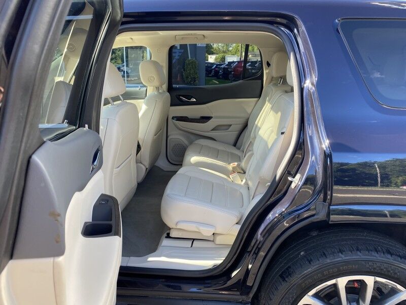 2021 GMC Acadia Denali Bristol  PA