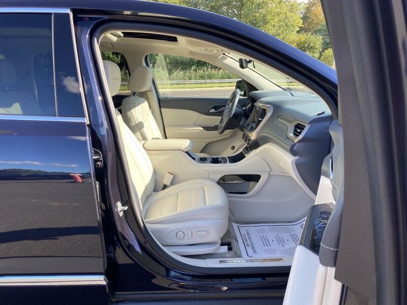 2021 GMC Acadia Denali Bristol  PA