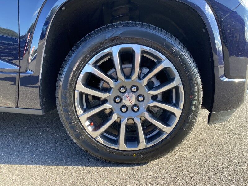 2021 GMC Acadia Denali Bristol  PA