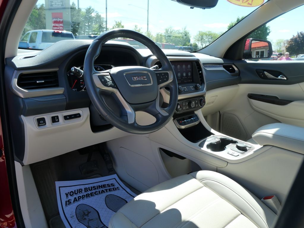 2021 GMC Acadia Denali Mt Pleasant MI