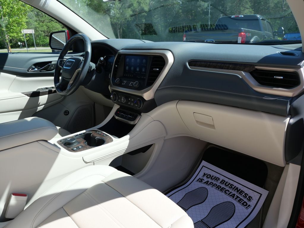 2021 GMC Acadia Denali Mt Pleasant MI