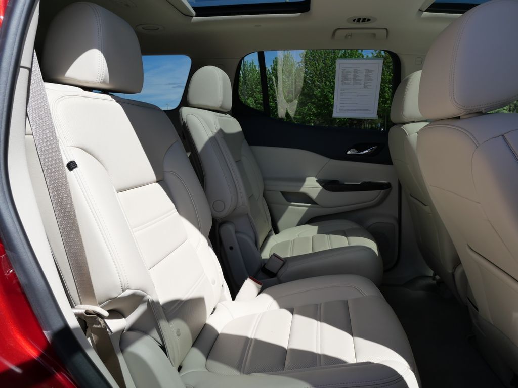 2021 GMC Acadia Denali Mt Pleasant MI