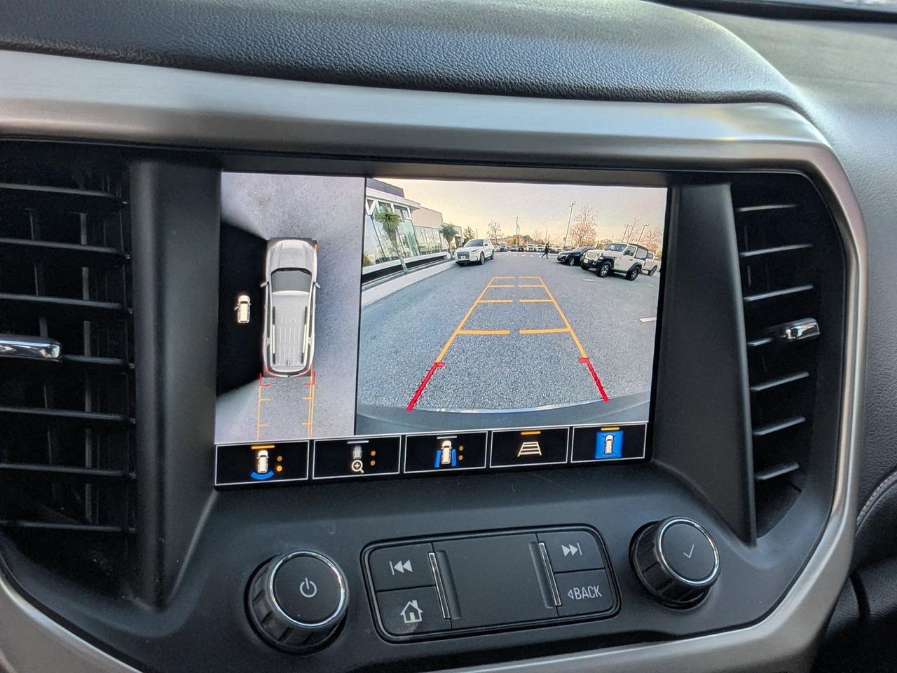 2021 GMC Acadia Denali