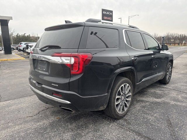 2021 GMC Acadia Denali