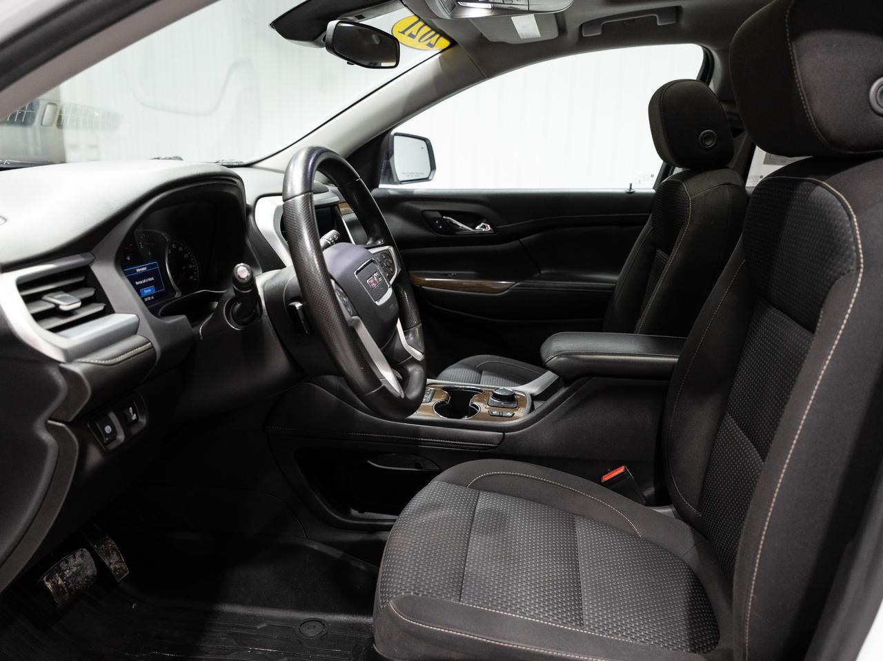 2021 GMC Acadia SLE AWD 6-Passenger Cranberry PA