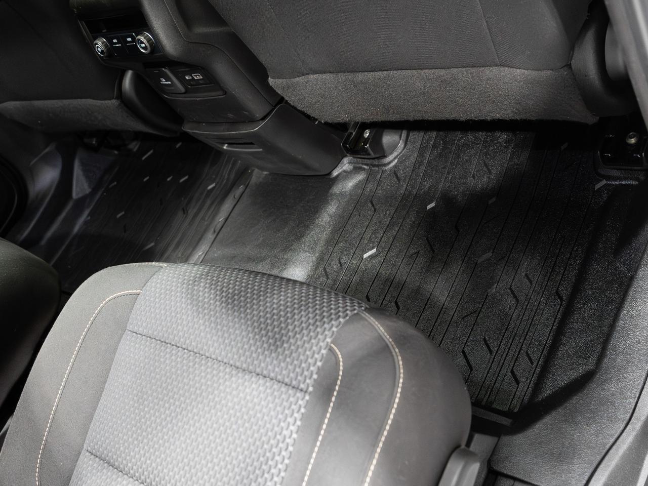 2021 GMC Acadia SLE AWD 6-Passenger Cranberry PA