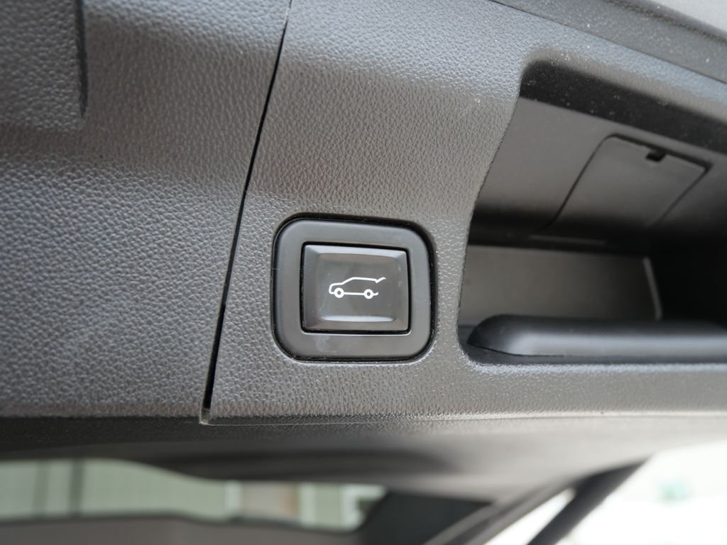 2021 GMC Acadia SLE Mt Pleasant MI