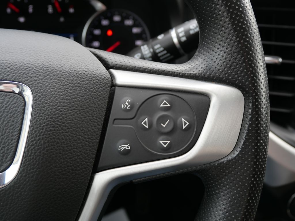 2021 GMC Acadia SLE Mt Pleasant MI
