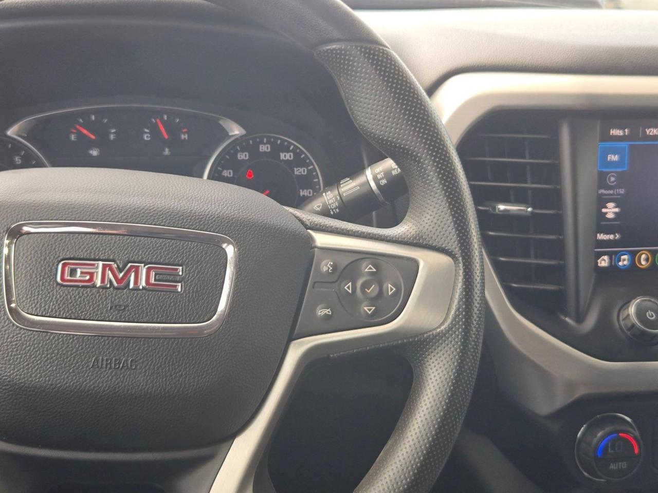 2021 GMC Acadia SLE Castroville TX