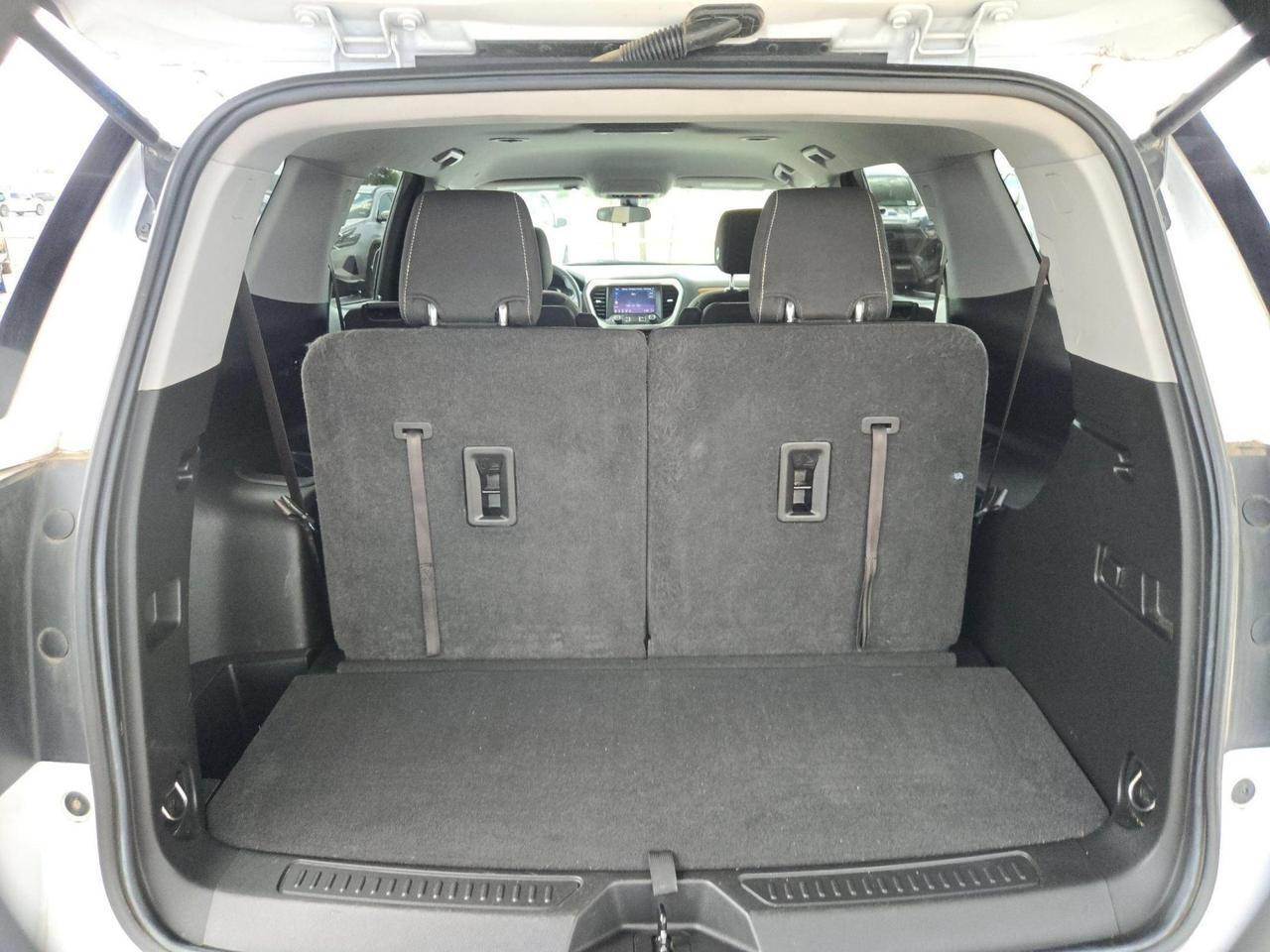 2021 GMC Acadia SLE Castroville TX