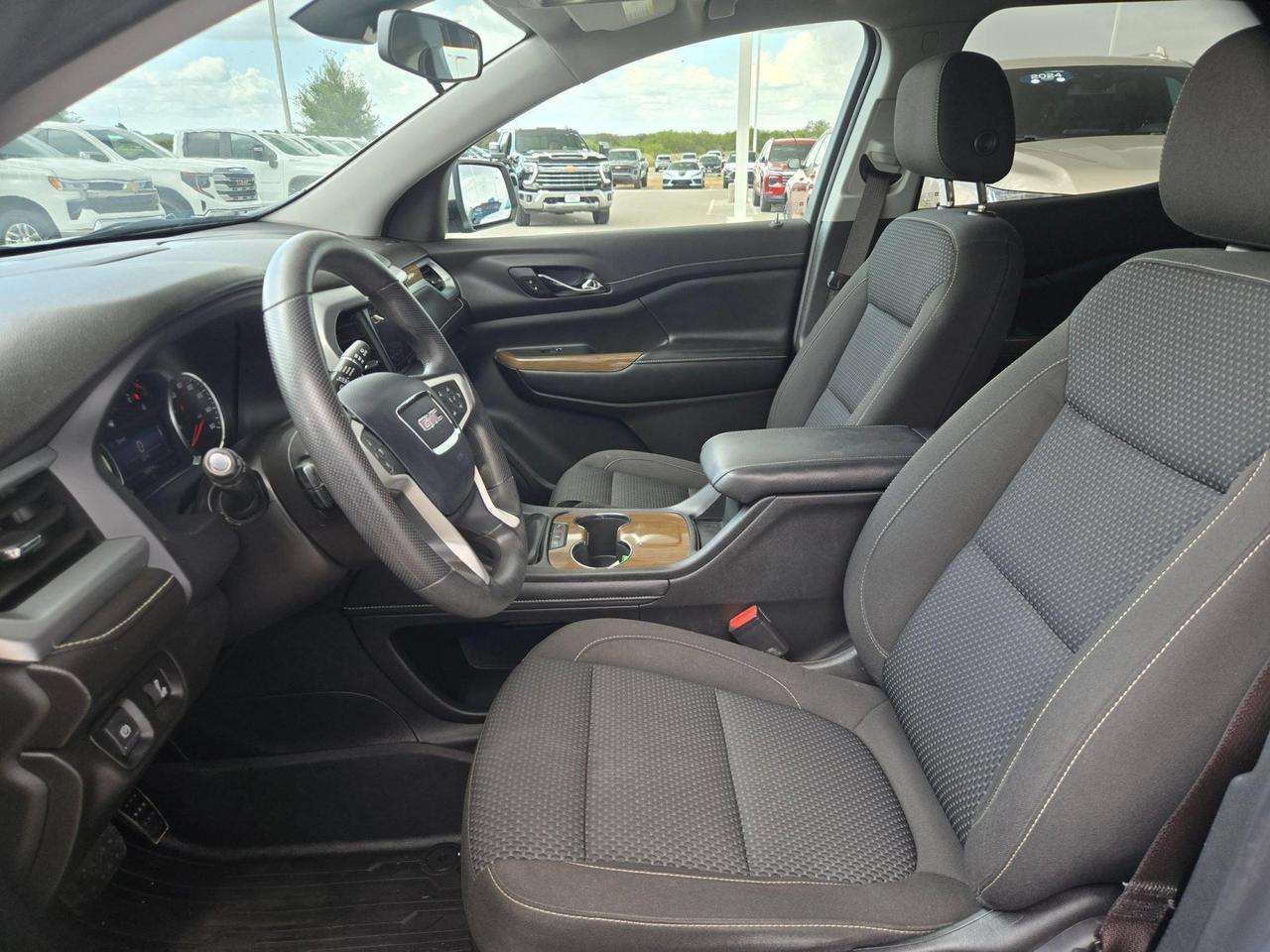 2021 GMC Acadia SLE Castroville TX