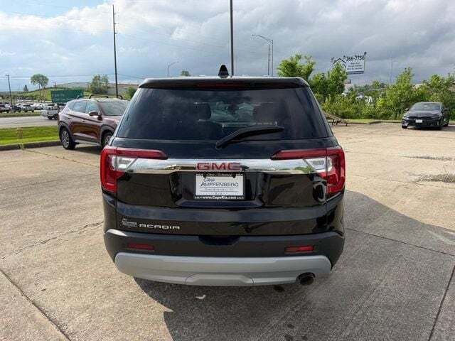 2021 GMC Acadia SLE