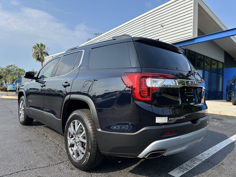 2021 GMC Acadia SLT