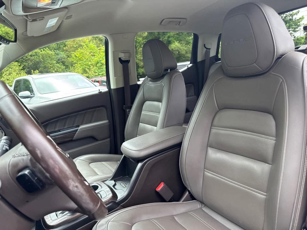 2021 GMC Canyon 4WD Denali Dartmouth MA