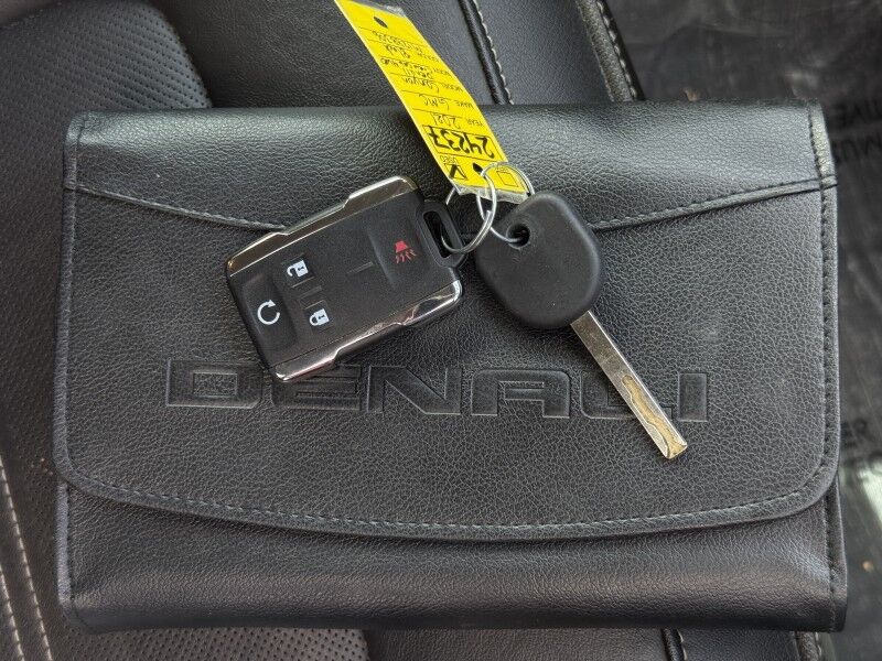 2021 GMC Canyon Denali Crew Cab 4WD Arlington VA