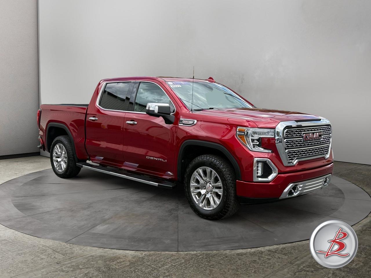 2021 GMC SIERRA 1500 Crew Cab 4x4 Denali 6.2L V8