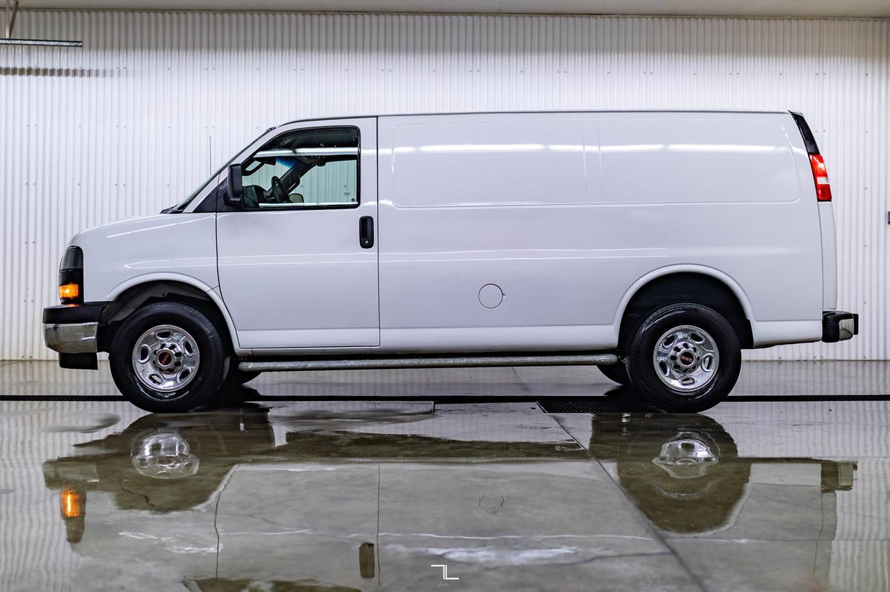 2021 GMC Savana 2500 Cargo Van BCam Red Deer AB