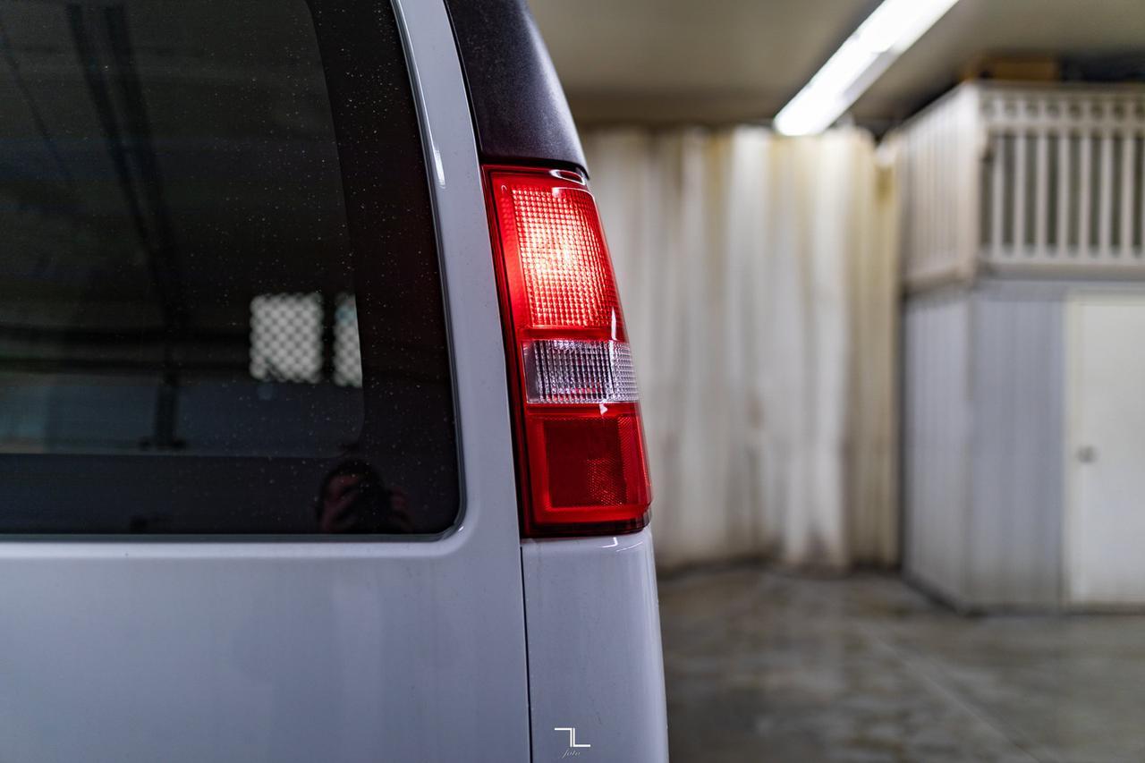 2021 GMC Savana 2500 Cargo Van BCam Red Deer AB