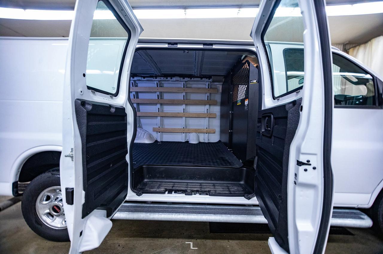 2021 GMC Savana 2500 Cargo Van BCam Red Deer AB