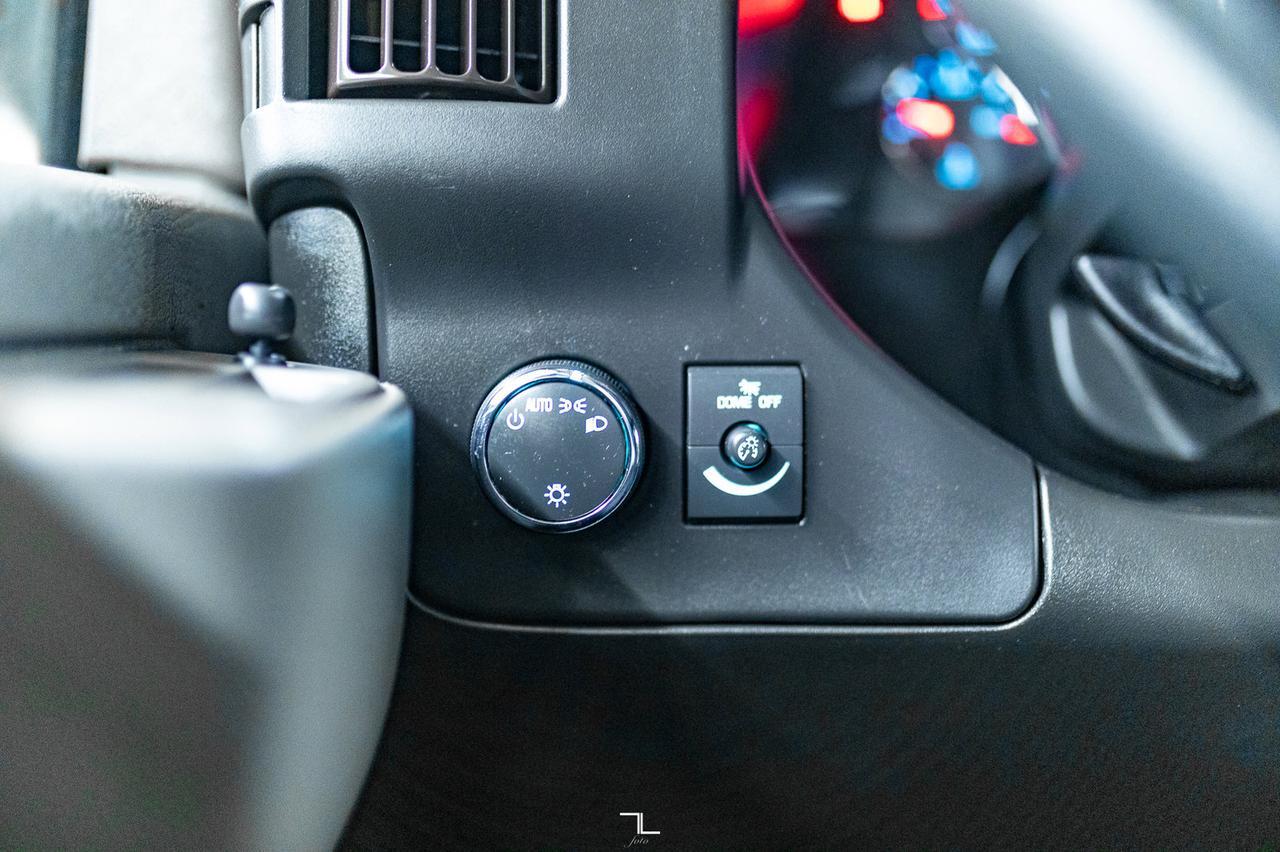 2021 GMC Savana 2500 Cargo Van BCam Red Deer AB