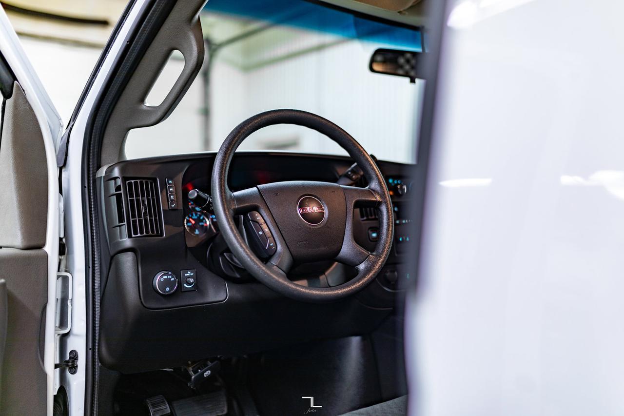 2021 GMC Savana 2500 Cargo Van BCam Red Deer AB