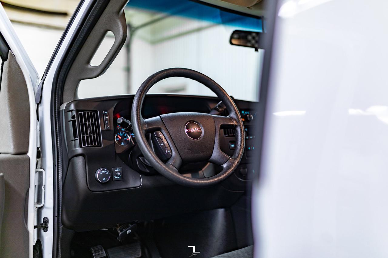 2021 GMC Savana 2500 Cargo Van BCam Red Deer AB