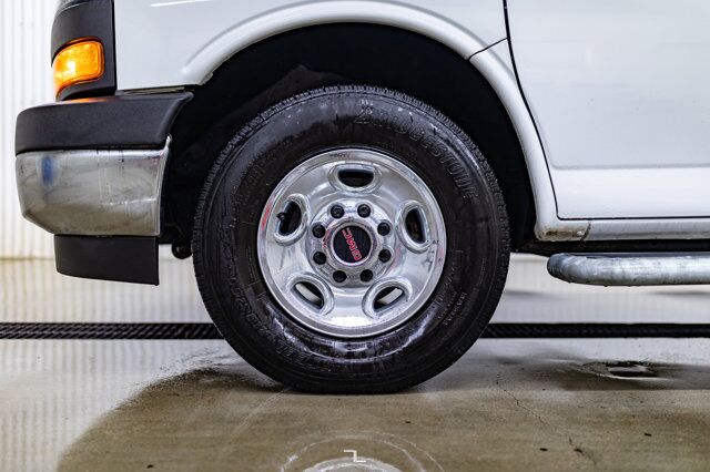 2021 GMC Savana 2500 Cargo Van BCam Red Deer AB