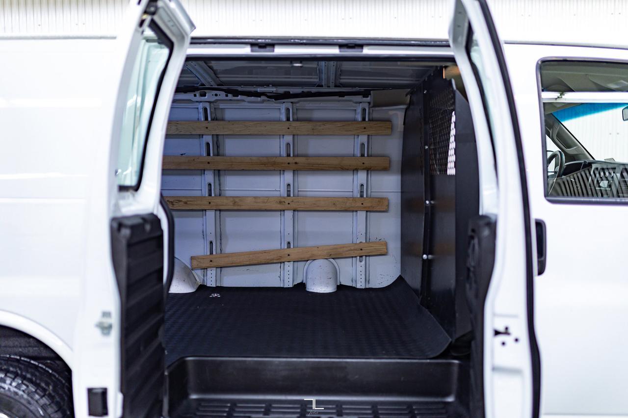 2021 GMC Savana 2500 Cargo Van BCam Red Deer AB