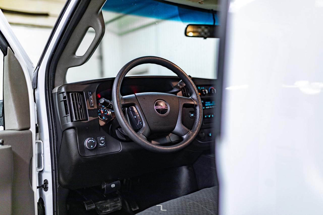 2021 GMC Savana 2500 Cargo Van BCam Red Deer AB