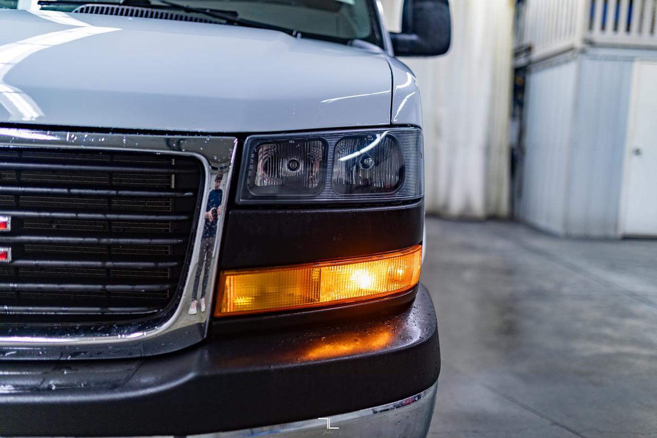 2021 GMC Savana 2500 Cargo Van BCam Red Deer AB