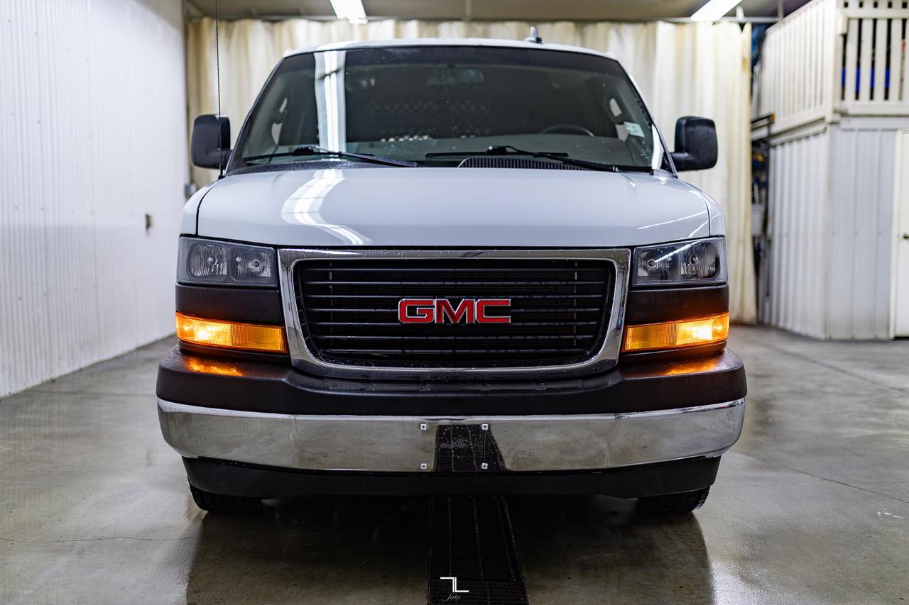2021 GMC Savana 2500 Cargo Van BCam Red Deer AB