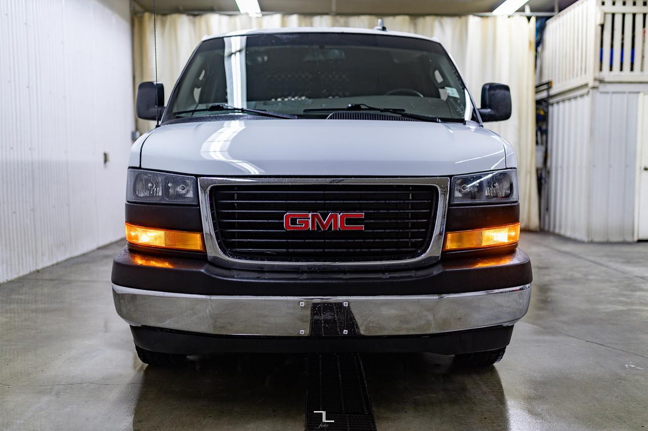 2021 GMC Savana 2500 Cargo Van BCam Red Deer AB