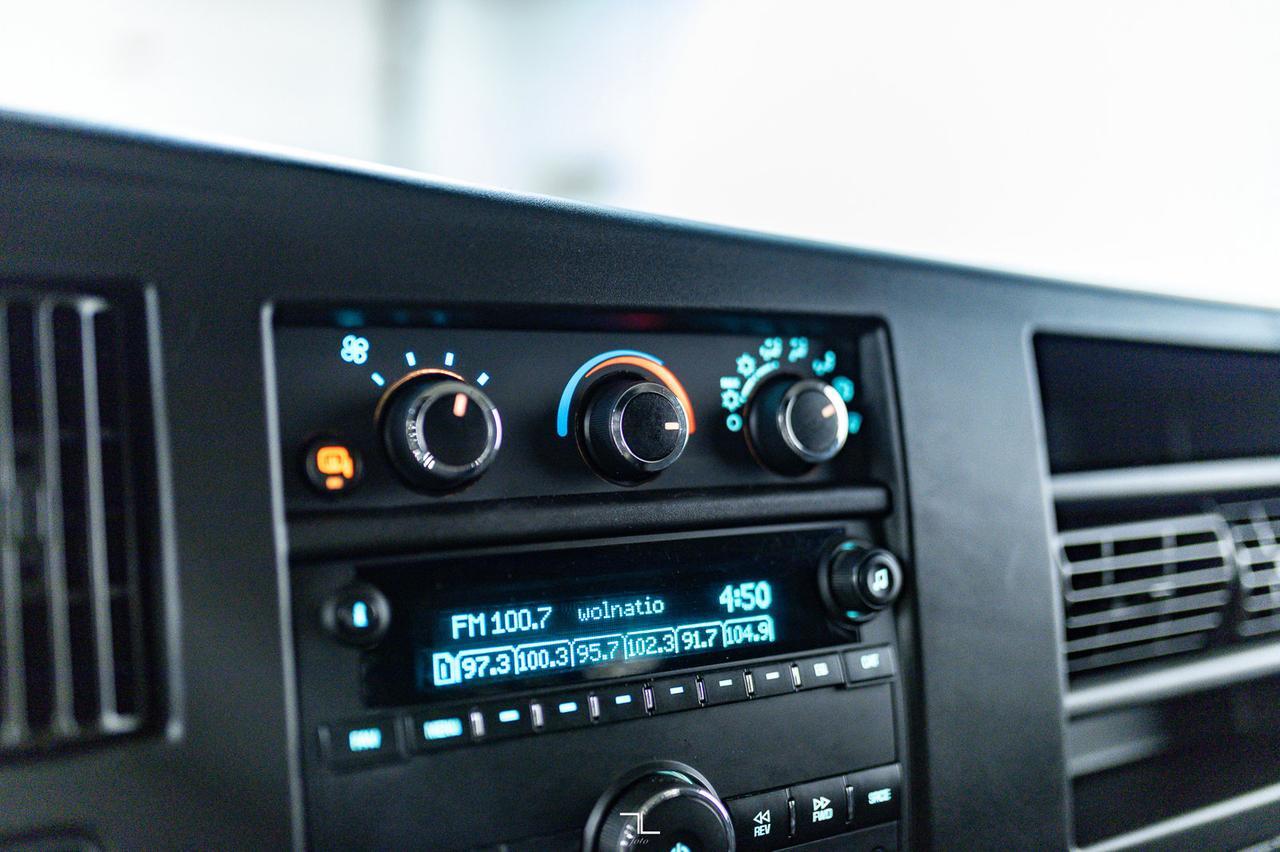 2021 GMC Savana 2500 Cargo Van BCam Red Deer AB