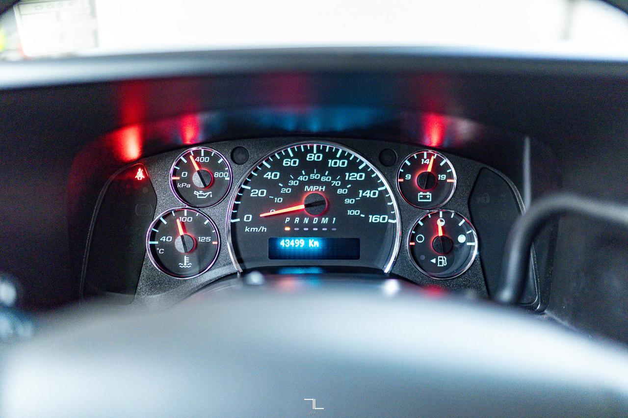 2021 GMC Savana 2500 Cargo Van BCam Red Deer AB