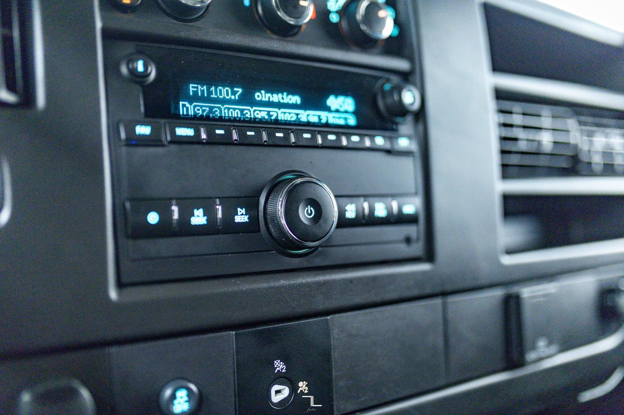 2021 GMC Savana 2500 Cargo Van BCam Red Deer AB