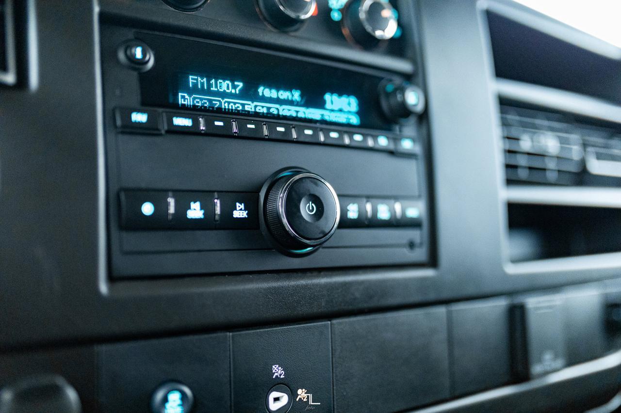 2021 GMC Savana 2500 Cargo Van BCam Red Deer AB