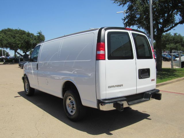 2021 GMC Savana Cargo RWD 2500 Regular Wheelbase Work Van Plano TX