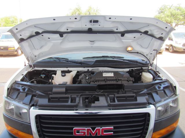 2021 GMC Savana Cargo RWD 2500 Regular Wheelbase Work Van Plano TX
