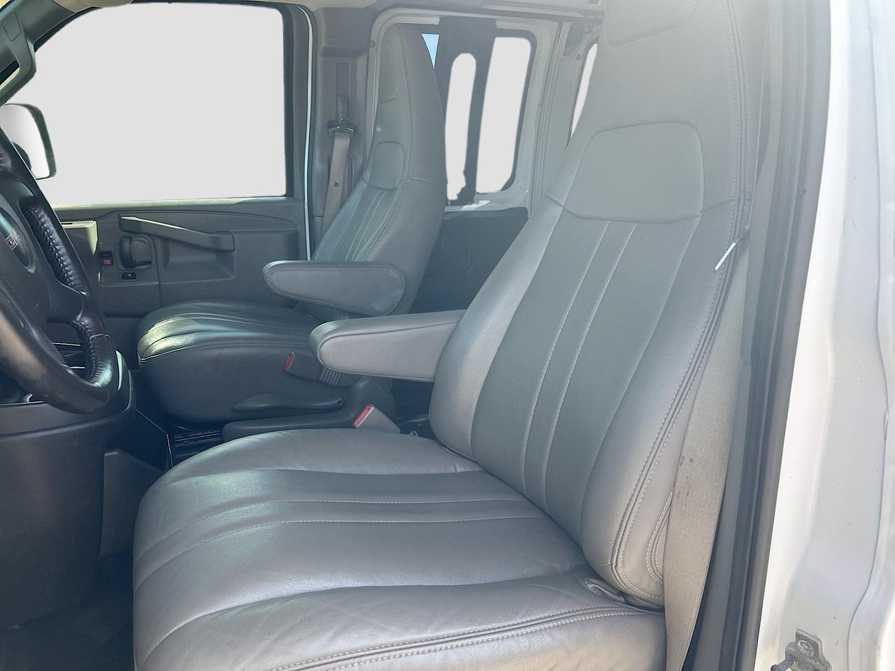 2021 GMC Savana Cargo Van RWD 2500 Venice FL