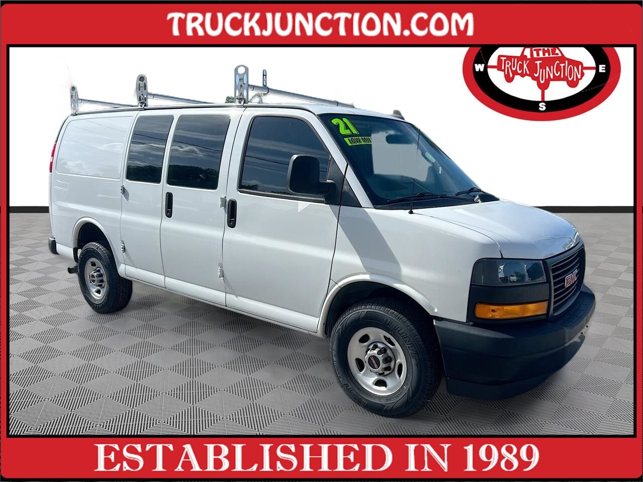 2021 GMC Savana Cargo Van RWD 2500