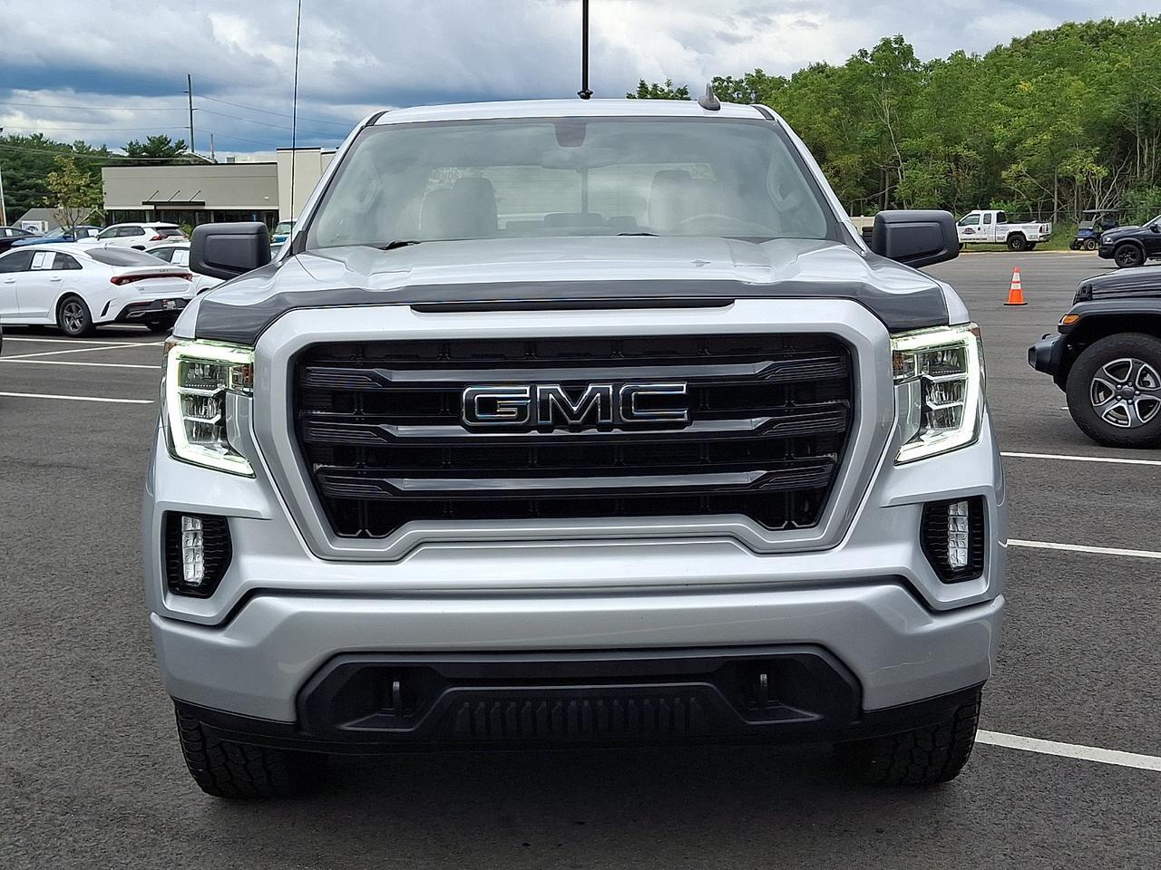 2021 GMC Sierra 1500 4WD Crew Cab Short Box Elevation