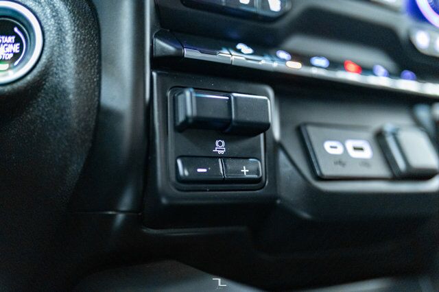 2021 GMC Sierra 1500 4x4 Crew Cab AT4 Diesel Leather Nav BCam Red Deer AB