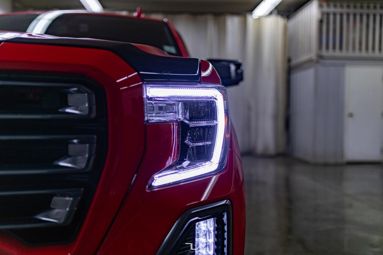 2021 GMC Sierra 1500 4x4 Crew Cab AT4 Leather Roof Nav BCam Red Deer AB