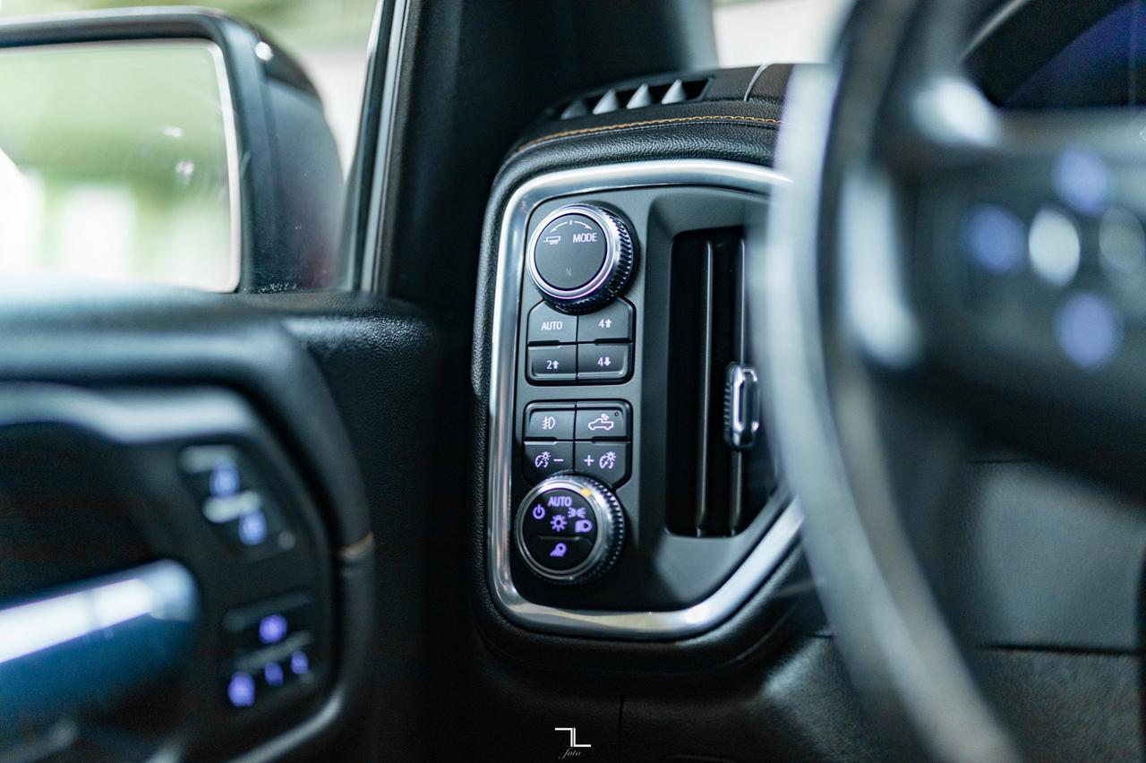 2021 GMC Sierra 1500 4x4 Crew Cab AT4 Leather Roof Nav BCam Red Deer AB