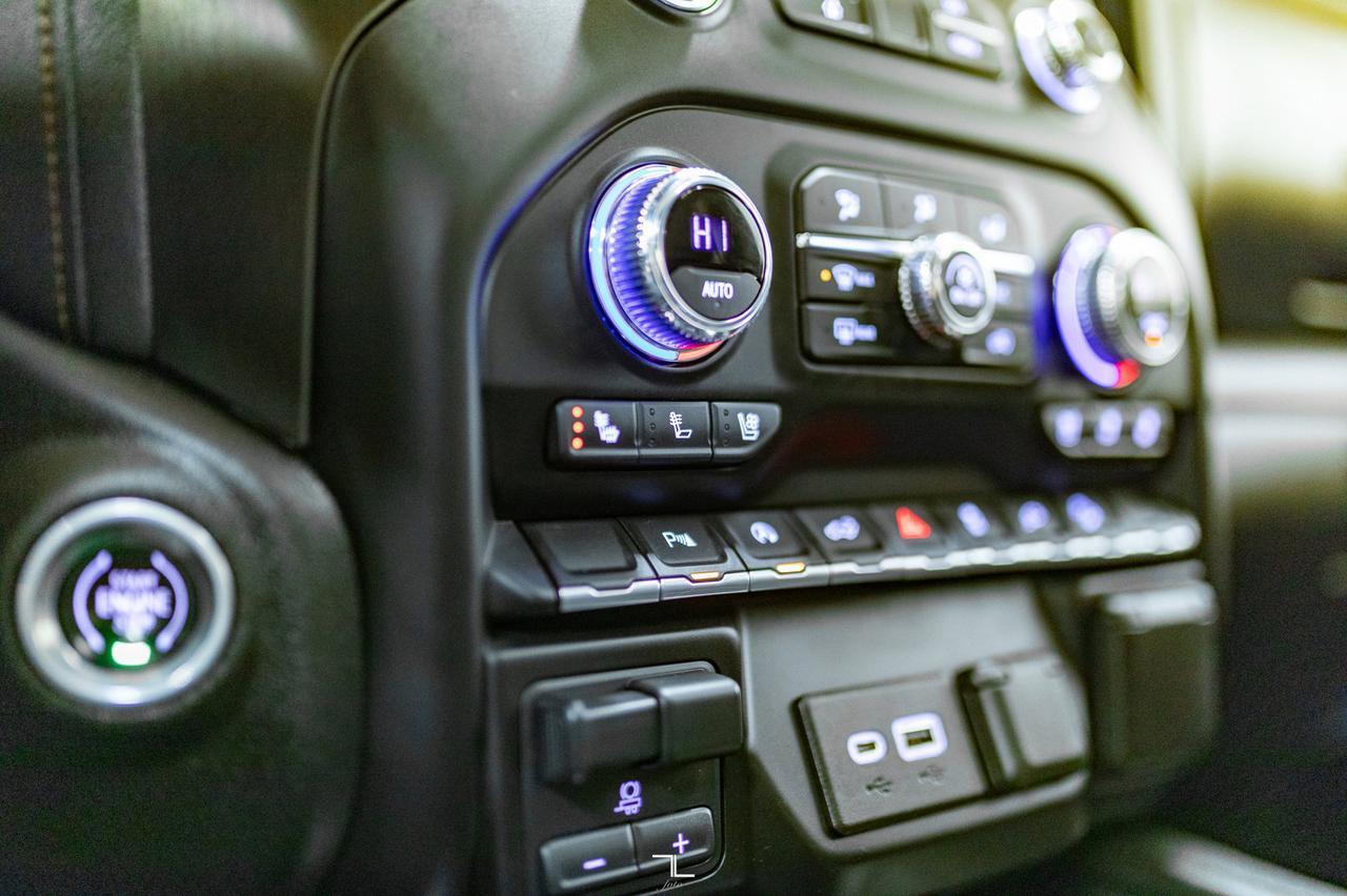 2021 GMC Sierra 1500 4x4 Crew Cab AT4 Leather Roof Nav BCam Red Deer AB