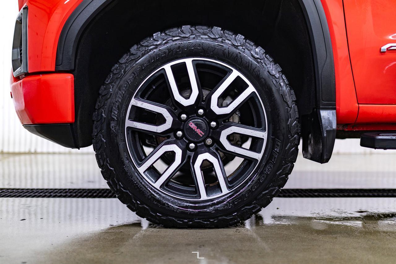 2021 GMC Sierra 1500 4x4 Crew Cab AT4 Leather Roof Nav BCam Red Deer AB