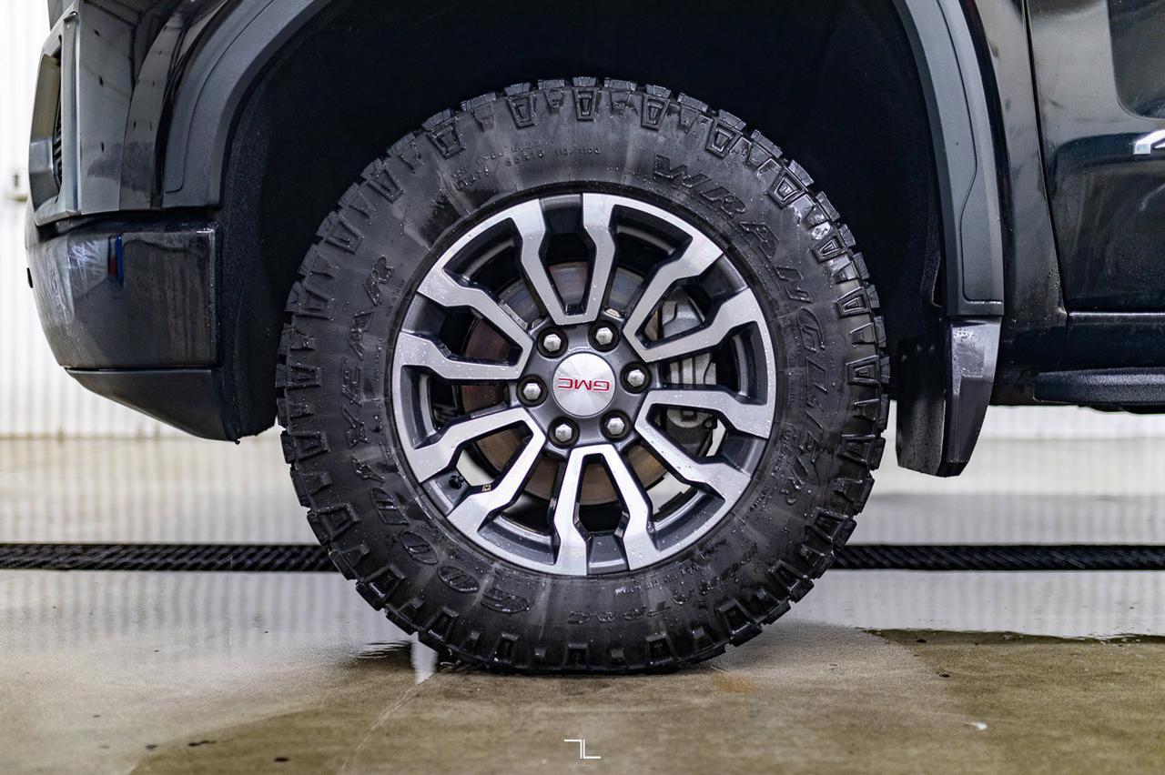 2021 GMC Sierra 1500 4x4 Crew Cab AT4 Leather Roof Nav BCam Red Deer AB