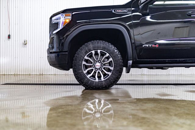 2021 GMC Sierra 1500 4x4 Crew Cab AT4 Leather Roof Nav BCam Red Deer AB